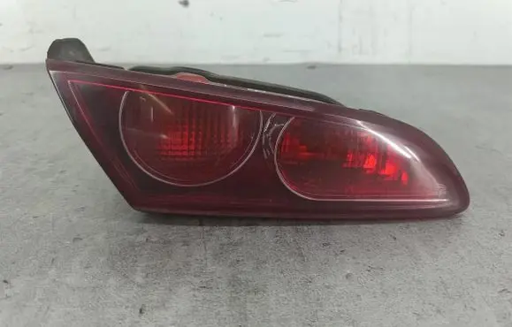 Alfa Romeo 159 Tailgate rear/tail lights 50504819