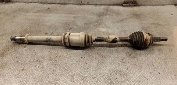 Front driveshaft