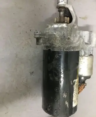 Audi A6 C7 Starter motor 03L911021E