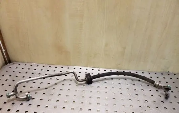 Hyundai Santa Fe Air conditioning (A/C) pipe/hose