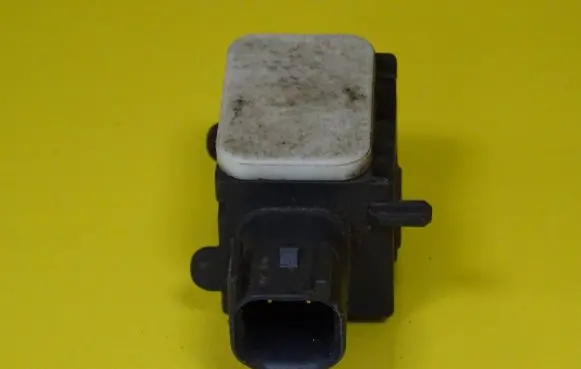 KIA Carens I Airbag deployment crash/impact sensor 959301D000
