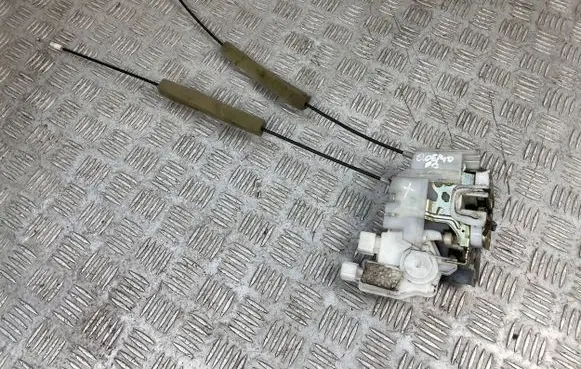 Subaru Outback Front door lock