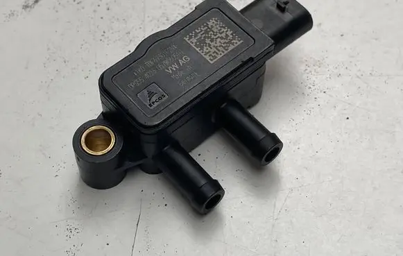 Audi A6 Allroad C8 Rear glass lock/latch W454 057906051H