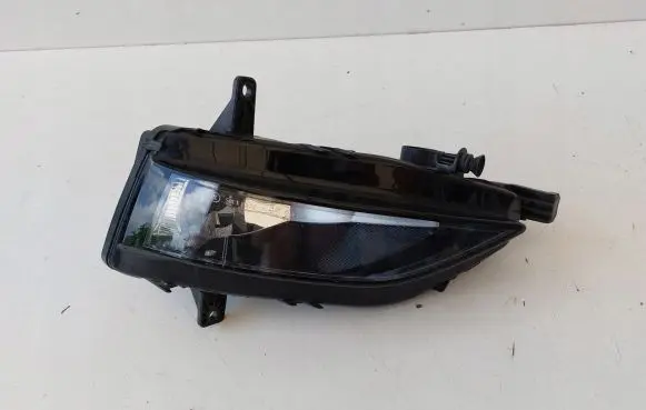 Volkswagen Golf VII Front fog light 5G0941651F
