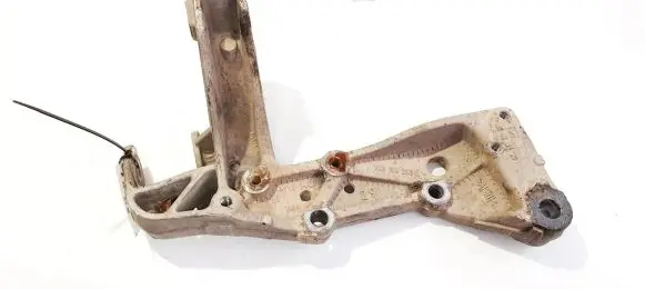 Volkswagen Touran I Front lower control arm/wishbone 1k0199296e