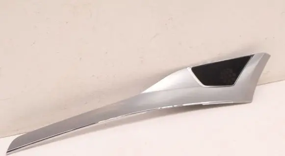 Volvo XC90 Front door trim bar 31407837