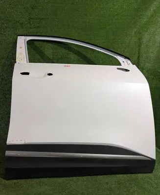 KIA Sportage Front door 
