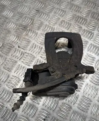 Nissan X-Trail T32 Rear brake caliper 440014CA0A