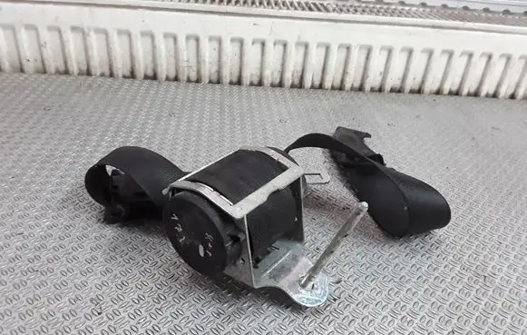 Opel Meriva A Front seatbelt