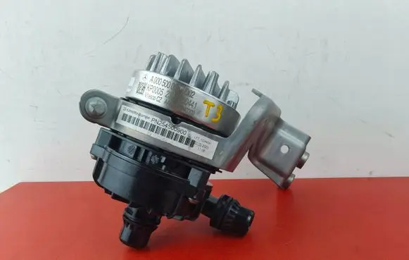 Mercedes-Benz GLC C254 Water pump A0005000801