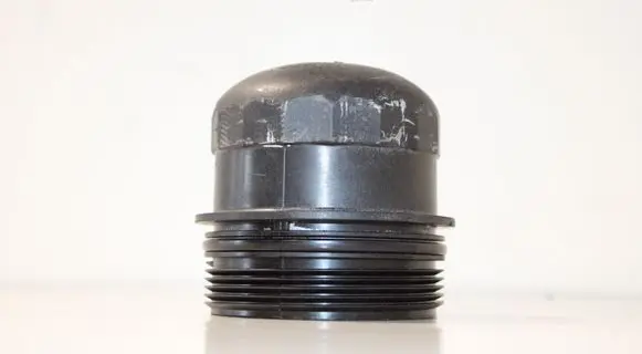 Volvo S90, V90 Oil filter cover 31321084