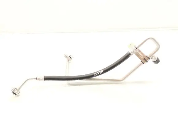 Suzuki Vitara (LY) Air conditioning (A/C) pipe/hose