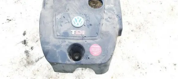 Volkswagen Golf IV Engine cover (trim) 038103925aj
