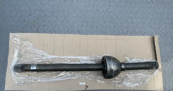 Nissan Patrol 160 Front driveshaft 33131C6200 39101VB001