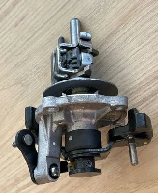 Hyundai i30 Other gearbox part 4380032221