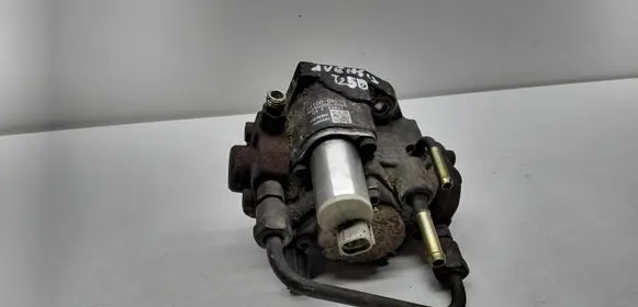 Toyota Avensis T250 Fuel injection high pressure pump 221000G010