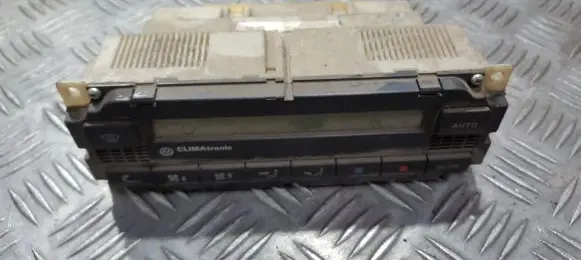 Volkswagen PASSAT B5 Climate control unit 1j1907044 5hb007617-00