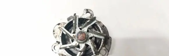 Volkswagen PASSAT B5.5 Water pump 9G21355