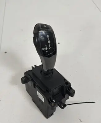 BMW 7 F01 F02 F03 F04 Gear shifter/selector 9218103