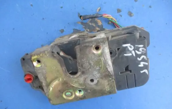 Peugeot 206 CC Rear door lock