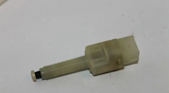 Audi A4 S4 B5 8D Brake pedal sensor switch 4A0945515A