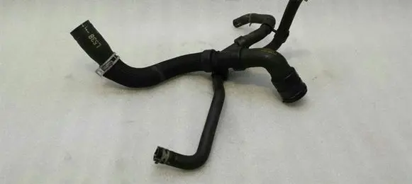 Land Rover Range Rover Evoque L538 Engine coolant pipe/hose EJ328286BB