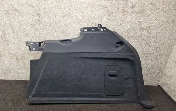 Trunk/boot side trim panel