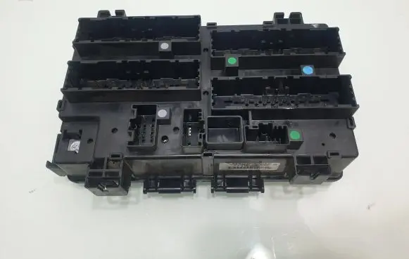 Jeep Grand Cherokee Fuse box set P68242818AC