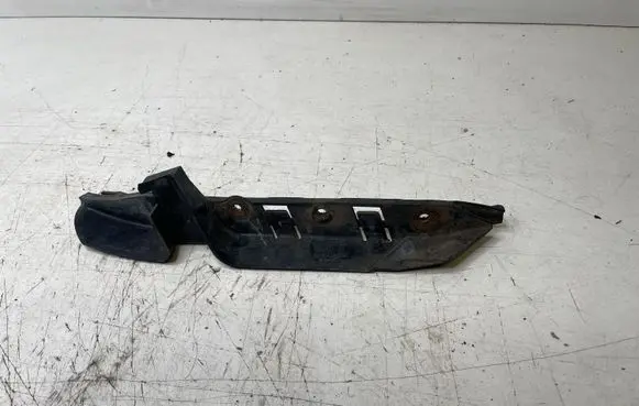 BMW 5 E60 E61 Front bumper mounting bracket 7033706