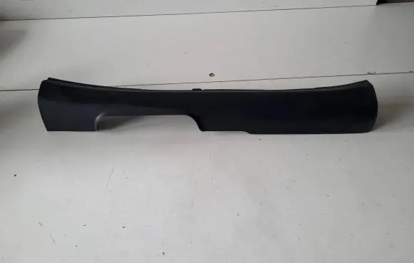 Hyundai Kona I Front sill trim cover 85870K4000