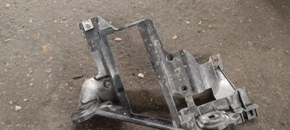 BMW X5 E53 Headlight/headlamp mounting bracket 224567