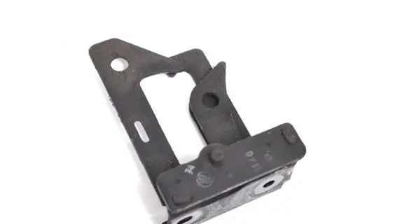 Ford Fiesta Engine bonnet/hood lock/latch loop/hook 