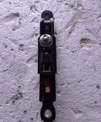 Lexus RX 450H Seat belt height adjuster H640001