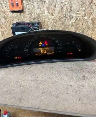 Mercedes-Benz C W203 Speedometer (instrument cluster) A2035404011 110080168006