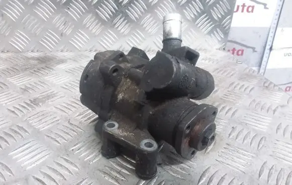Mercedes-Benz E W210 Power steering pump 0024669201 2108425