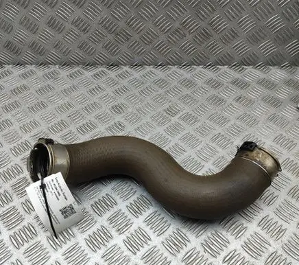 Mercedes-Benz Sprinter W907 W910 Intercooler hose/pipe A9105280800
