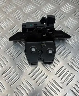 Opel Mokka Tailgate/trunk/boot lock/catch/latch 13587640