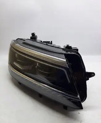 Volkswagen Tiguan Headlight/headlamp 5NB941082D