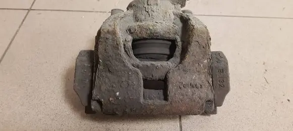 Land Rover Range Rover Evoque L538 Front brake caliper
