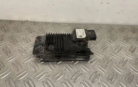 Ford Fusion II Distronic sensor radar HG9T9G768 HG9T9G768AD