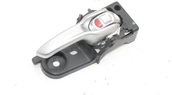 Jeep Cherokee Front door interior handle C37090103