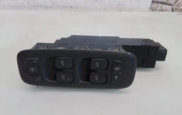 Volvo V70 Electric window control switch 09193383