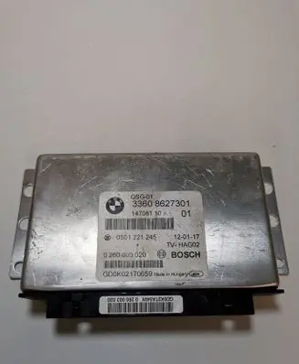 BMW X5 F15 Transfer box differential control unit 8627301 0260003020 14706110