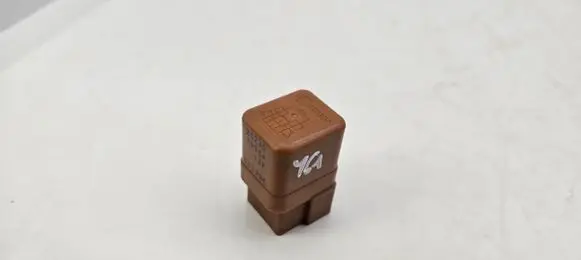 Nissan Patrol Y61 Other relay 2523079964