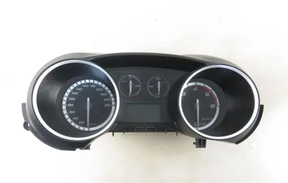 Alfa Romeo Giulietta Speedometer (instrument cluster) A2C53352738 50516478