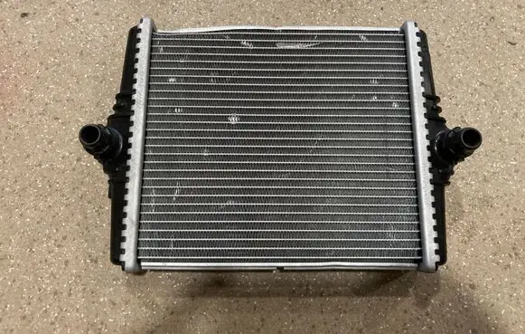 BMW M2 F87 Optional radiator 8625447