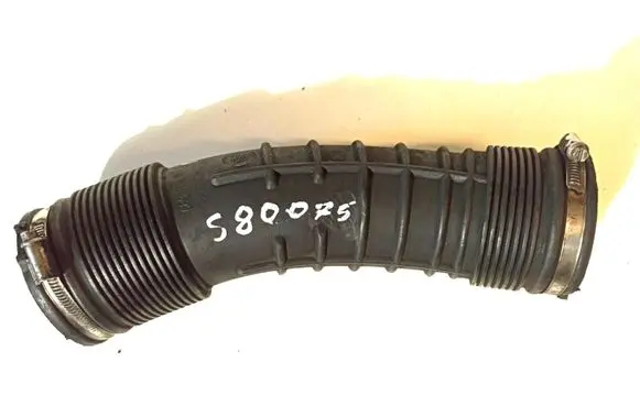 Volvo S80 Intercooler hose/pipe 6898050
