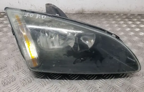 Ford Focus Headlight/headlamp 0374D