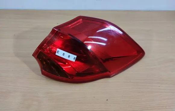 KIA Ceed Rear/tail lights 92402A20