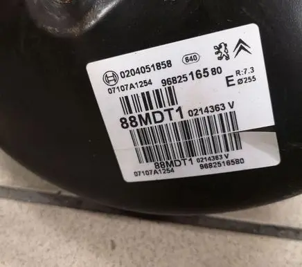 Peugeot 308 Brake booster 9682516580 0204051858 88MDT1